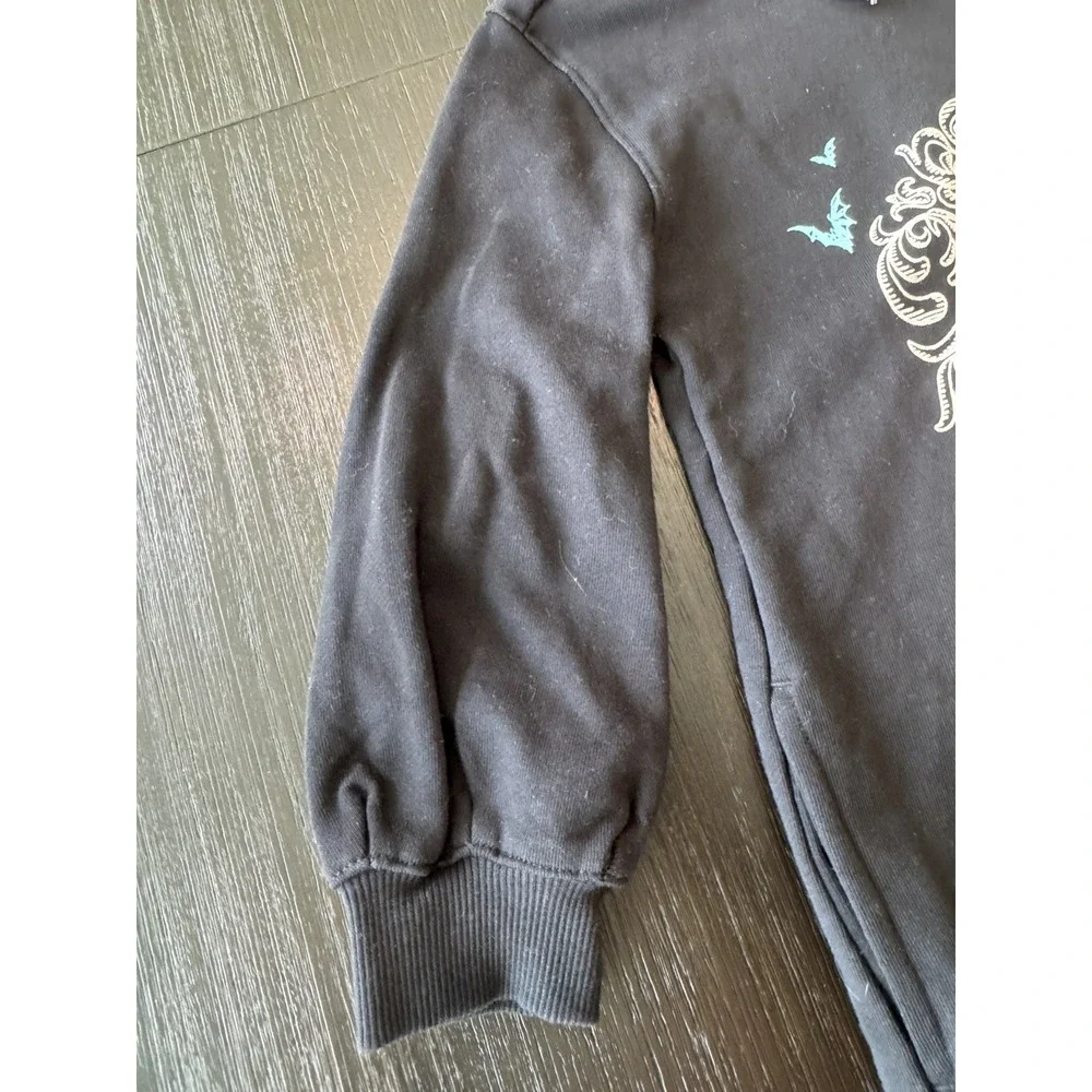 Disney The Haunted Mansion long sleeve sweater From Disney Land Size US/AU 4